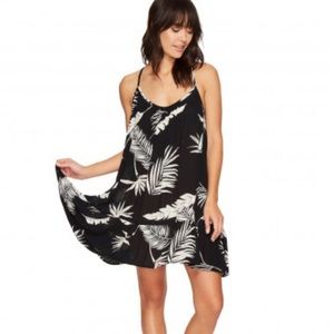 VOLCOM Nerd in Paradise strappy sun dress blk/wht